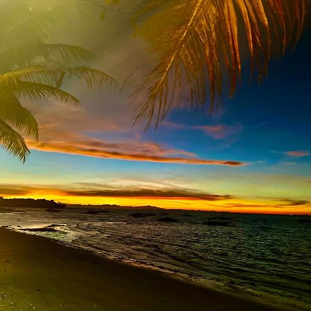 Treasure Beach Resort Carles Dış mekan fotoğraf