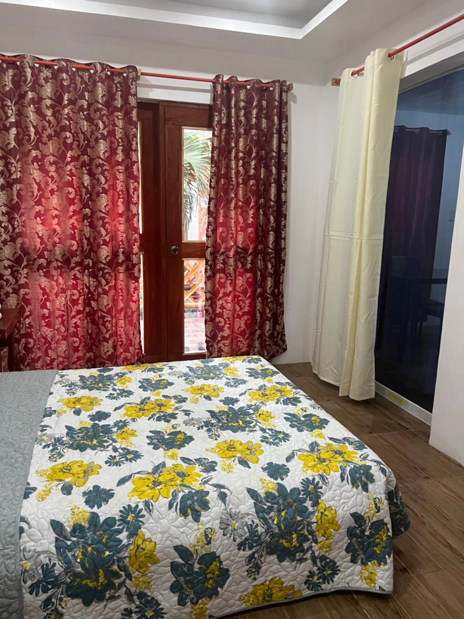 Treasure Beach Resort Carles Dış mekan fotoğraf