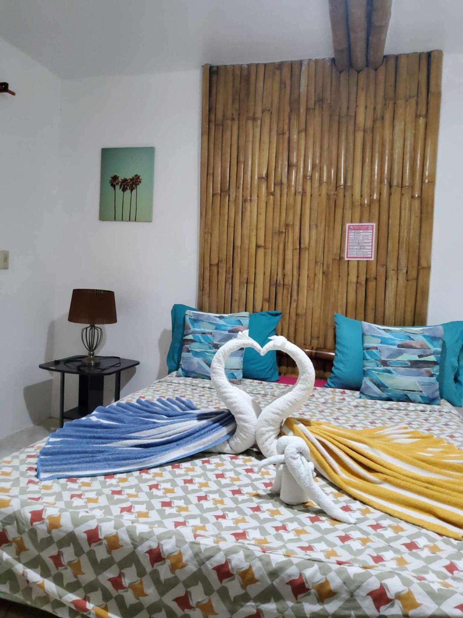 Treasure Beach Resort Carles Dış mekan fotoğraf